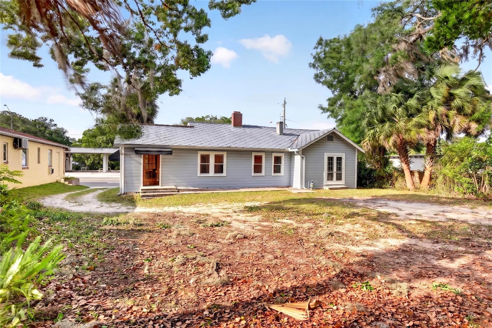 1266 E SILVER SPRINGS BLVD, OCALA, FL, 34470