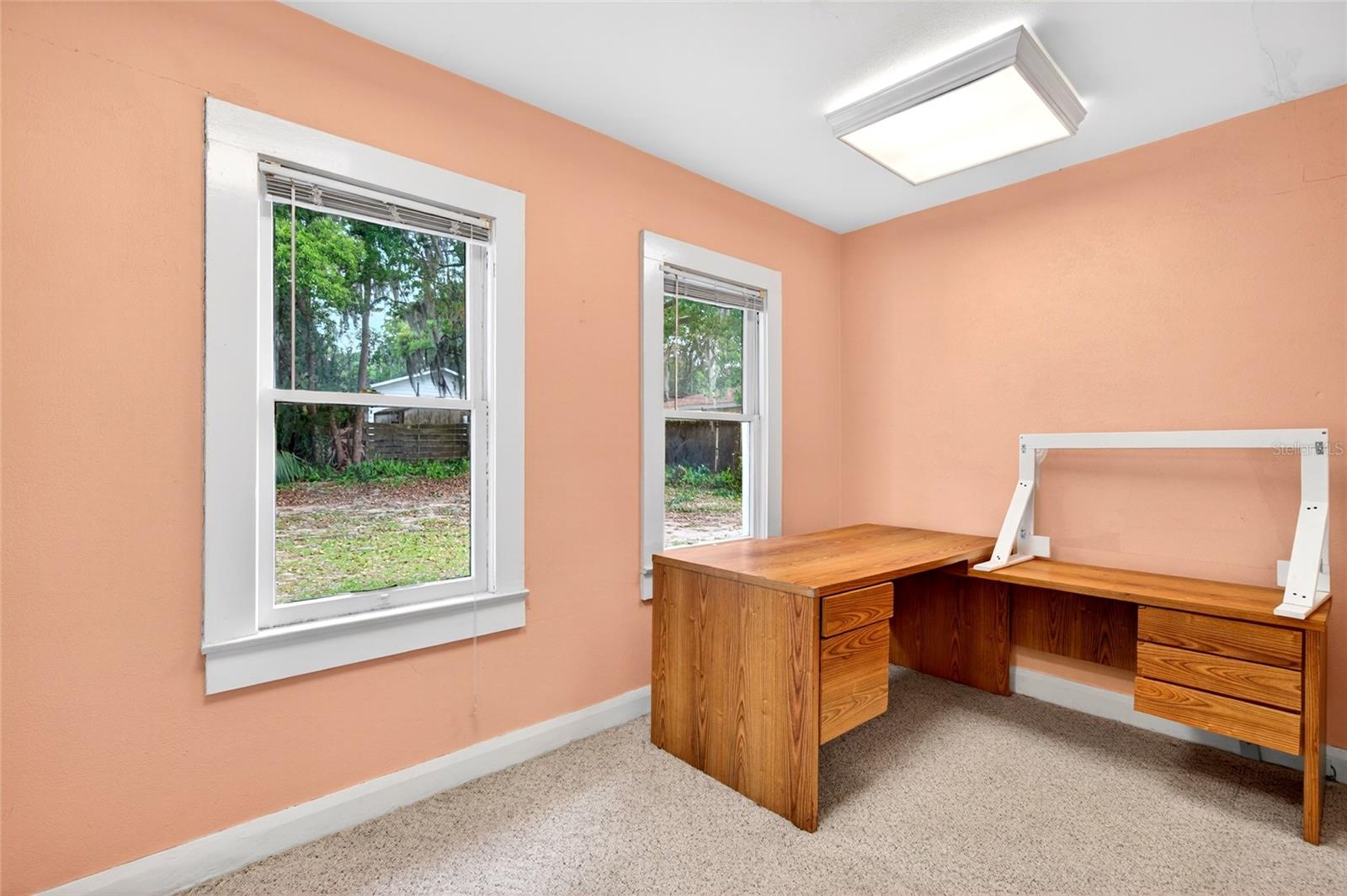 1266 E SILVER SPRINGS BLVD, OCALA, FL, 34470