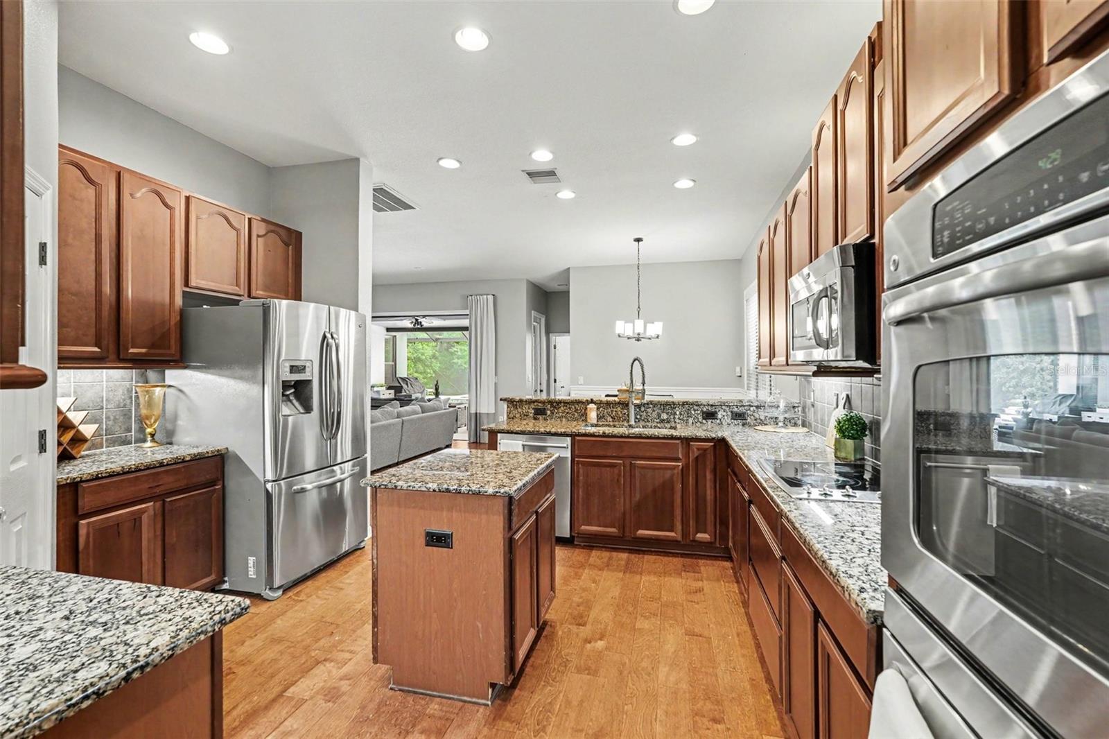 3220 MAJESTIC VIEW DR, LUTZ, FL, 33558