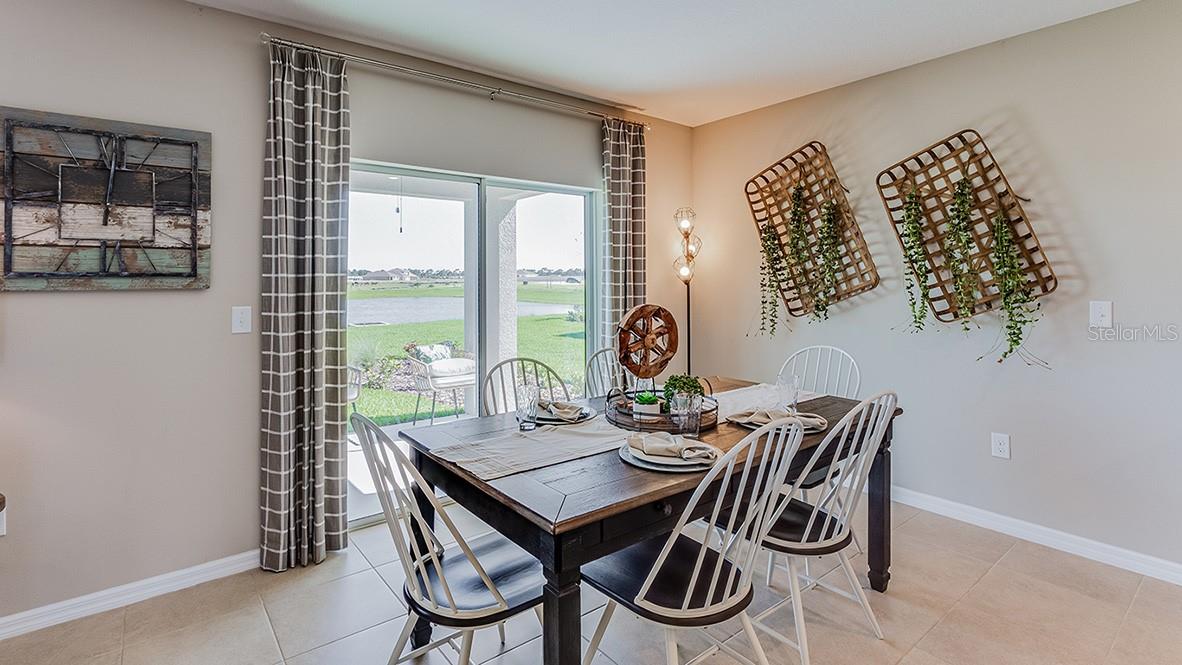 5807 SILVER MOONLIGHT DR, PALMETTO, FL, 34221