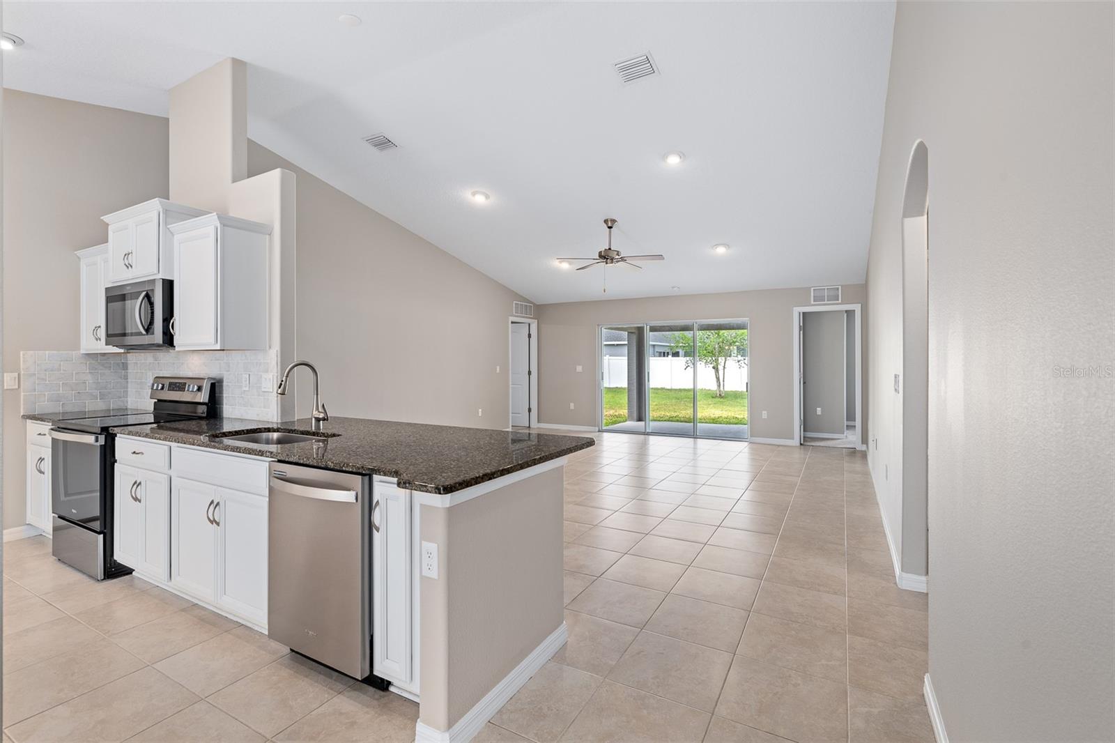 53 PITTMAN DR, PALM COAST, FL, 32164