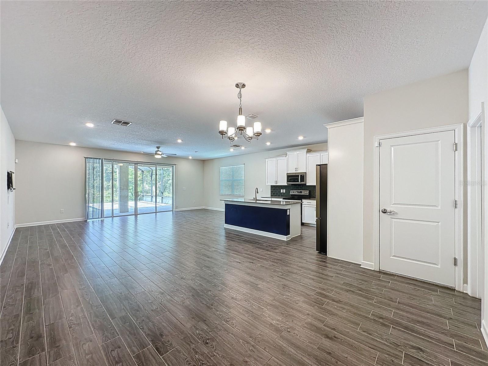 521 BRUNSWICK DR, DAVENPORT, FL, 33837