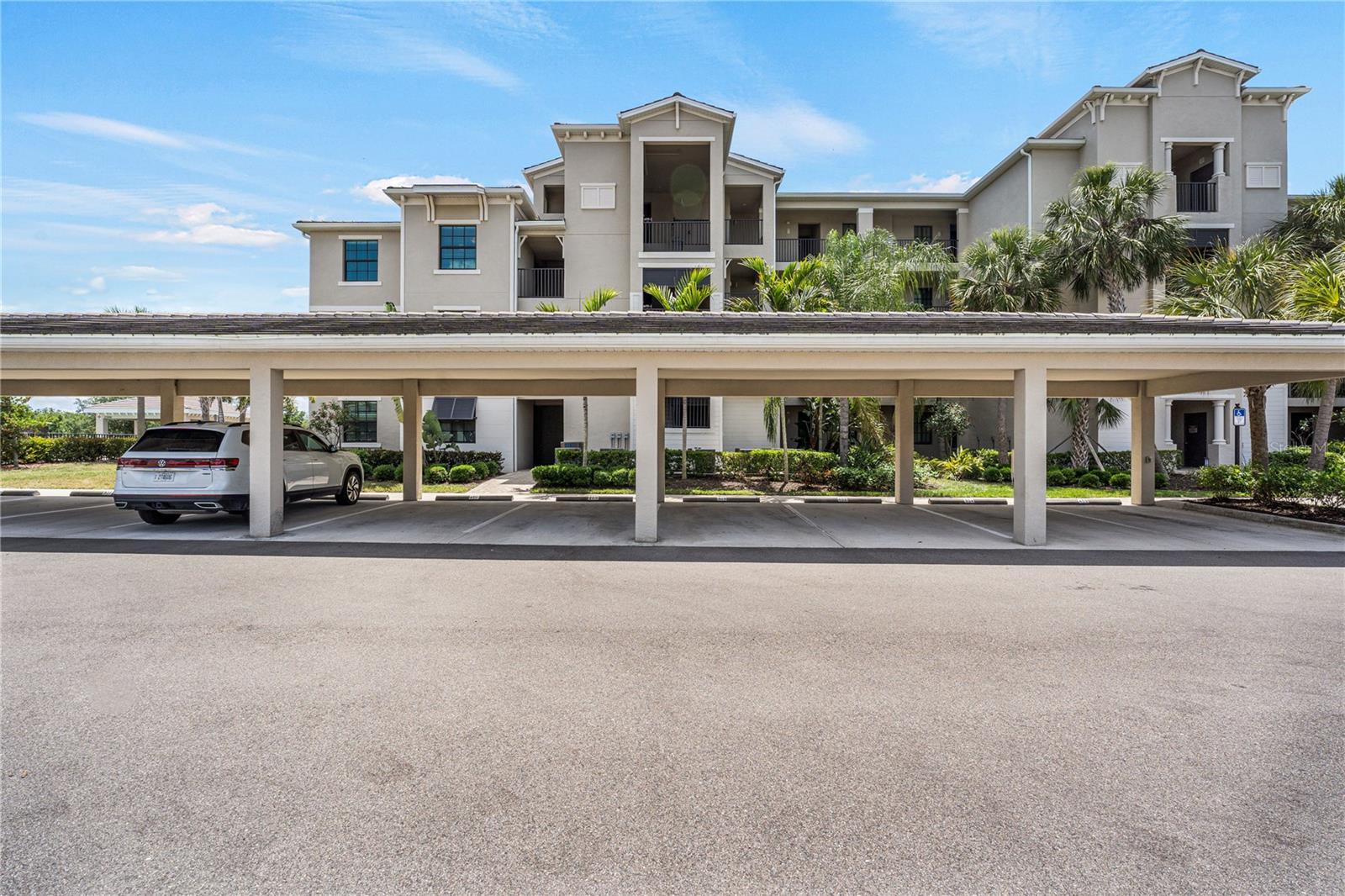 17724 GAWTHROP DR #301, BRADENTON, FL, 34211