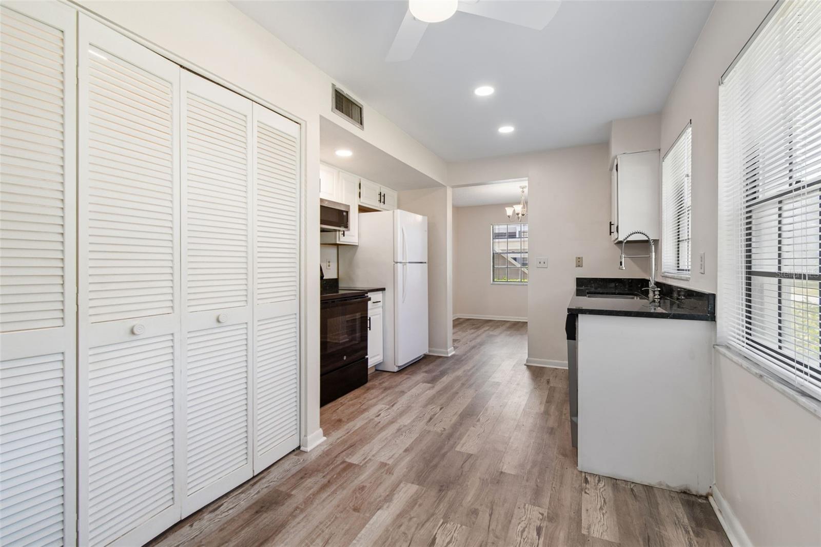 8737 BARDMOOR PL #102, SEMINOLE, FL, 33777