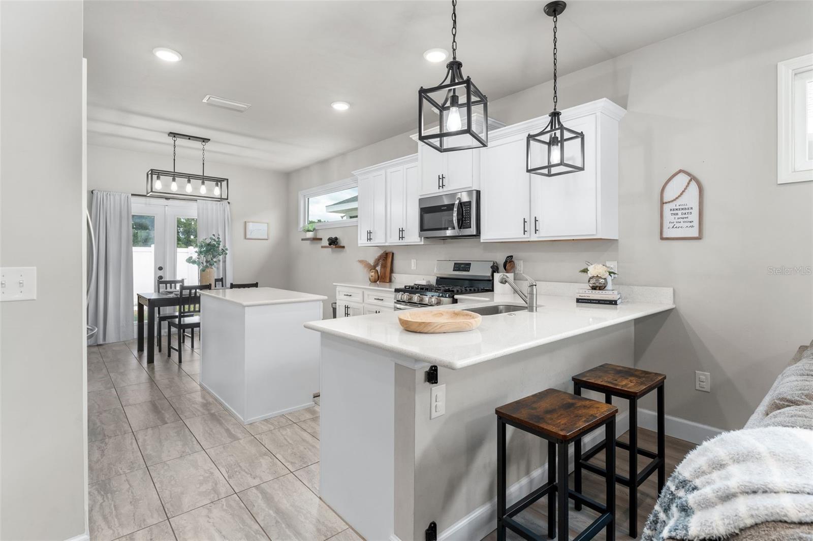 24586 SW 17TH PL, NEWBERRY, FL, 32669