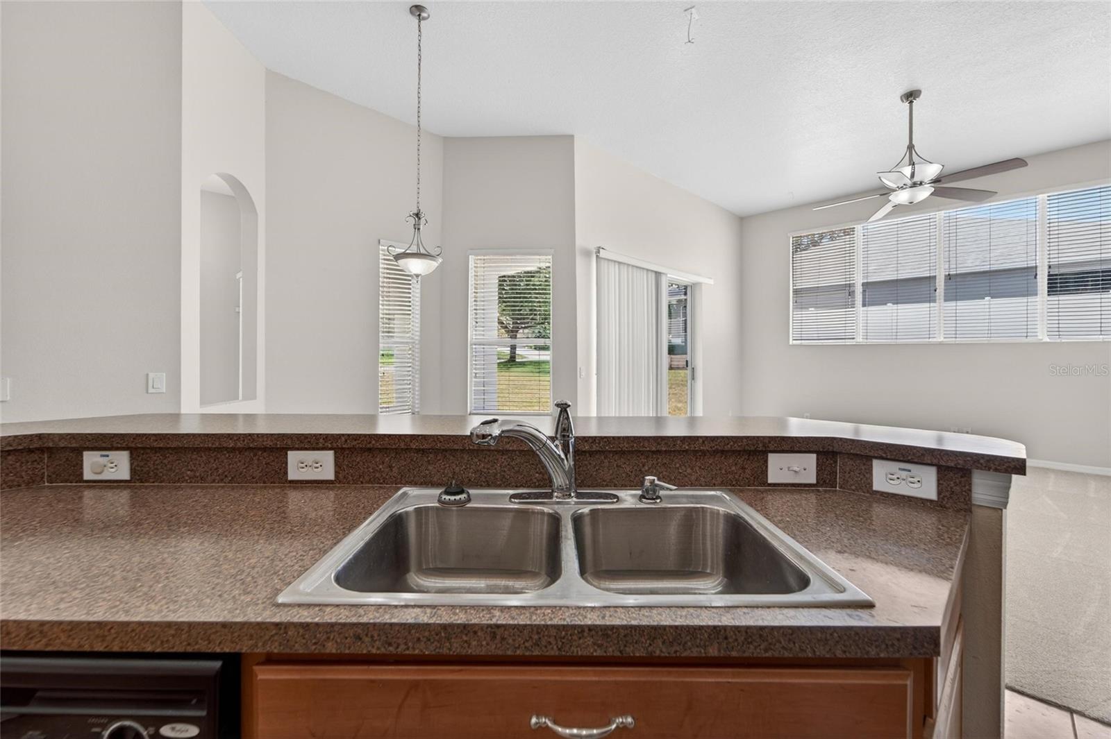 2309 SILVER TRUMPET CT, VALRICO, FL, 33594