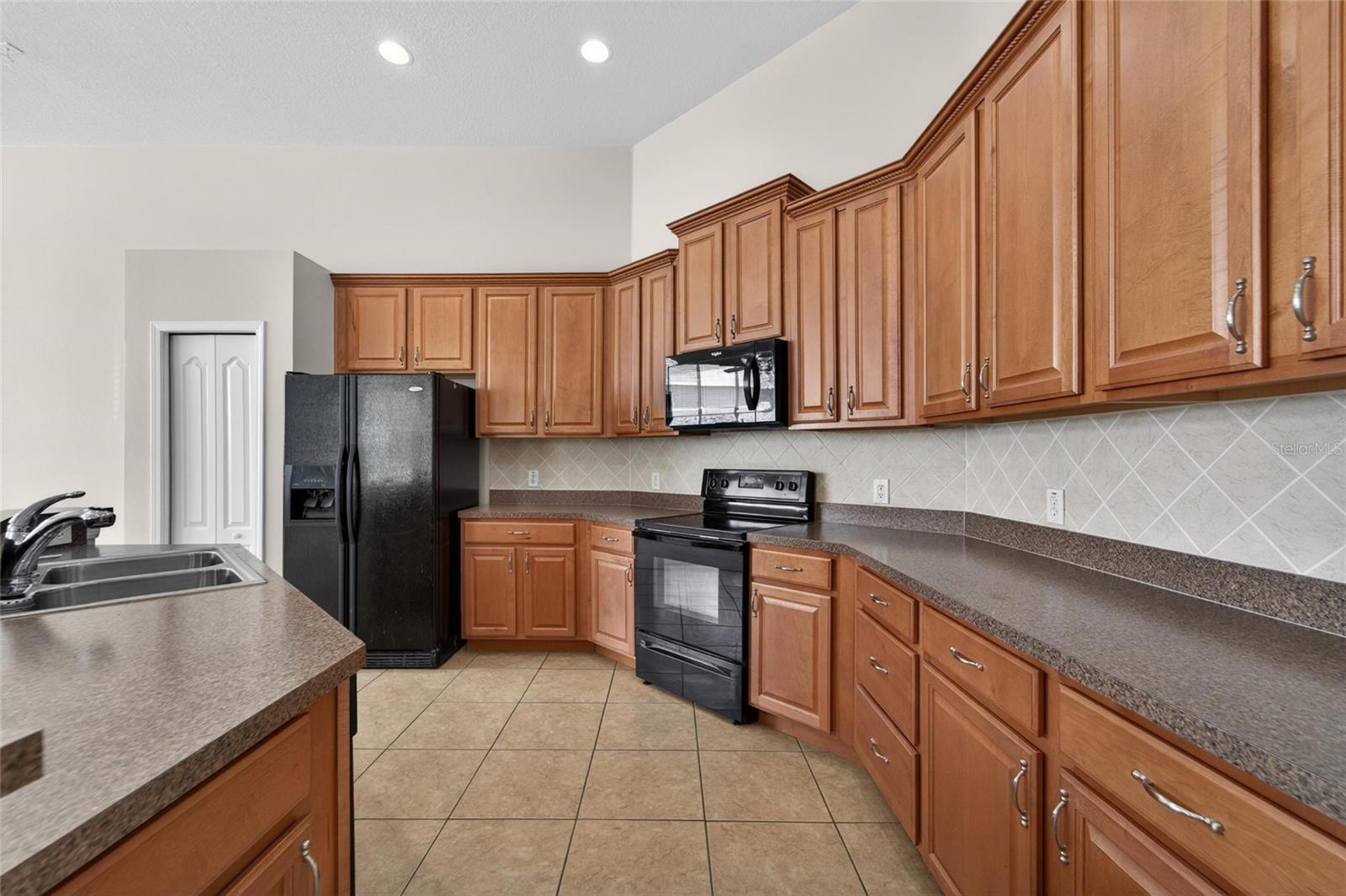 2309 SILVER TRUMPET CT, VALRICO, FL, 33594