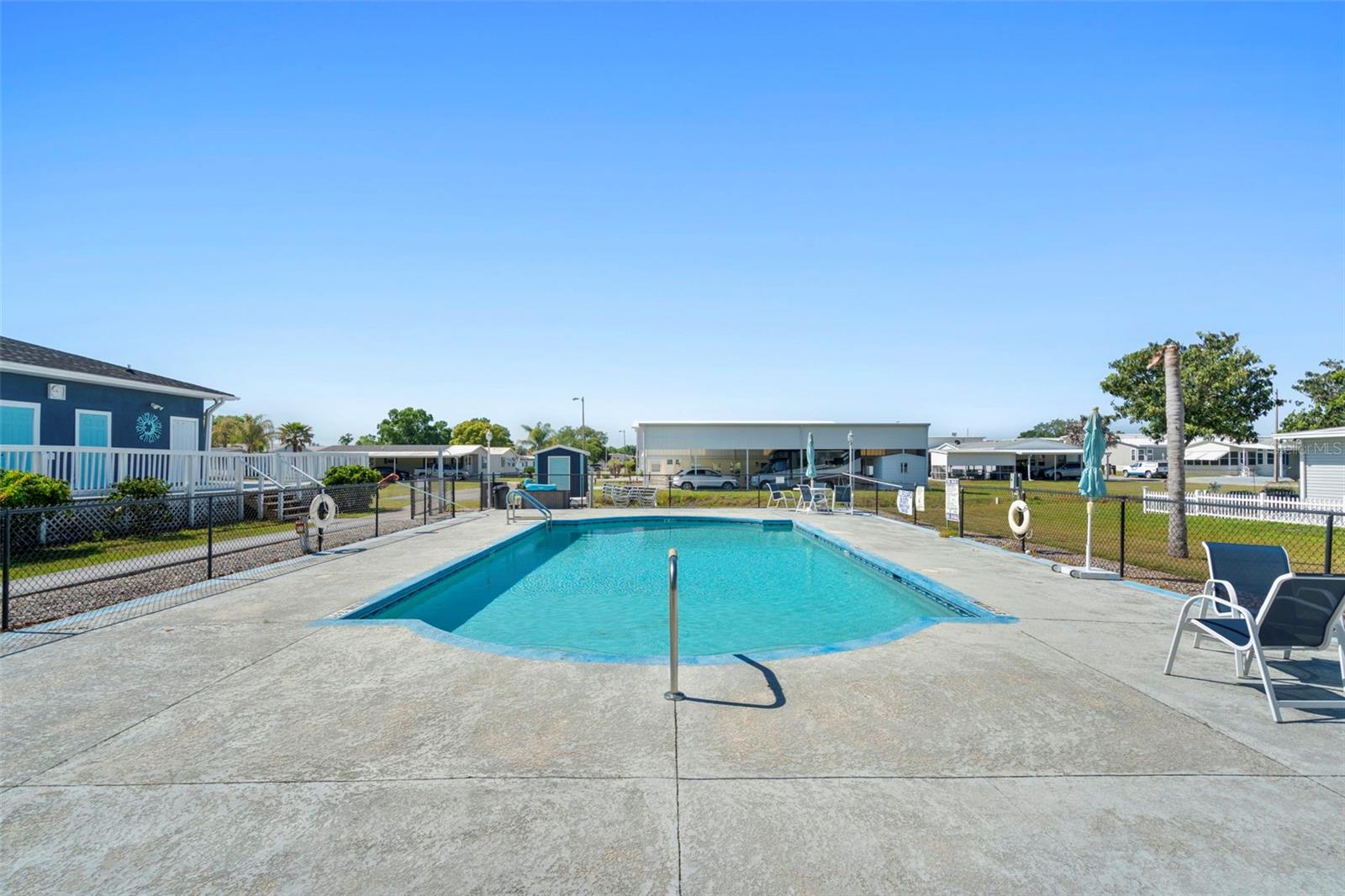 10220 WELLINGTON AVE, DADE CITY, FL, 33525