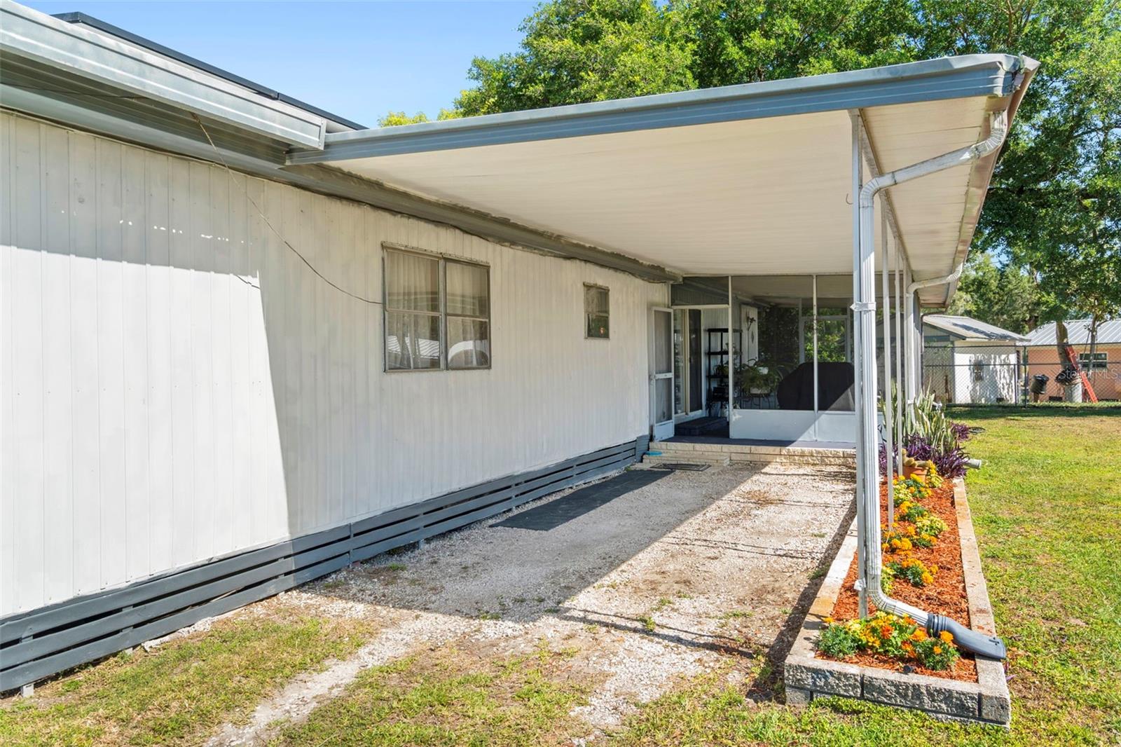 10220 WELLINGTON AVE, DADE CITY, FL, 33525