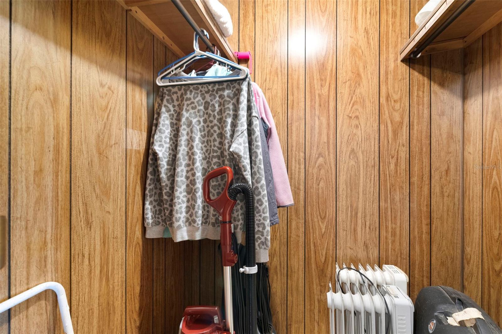 10220 WELLINGTON AVE, DADE CITY, FL, 33525