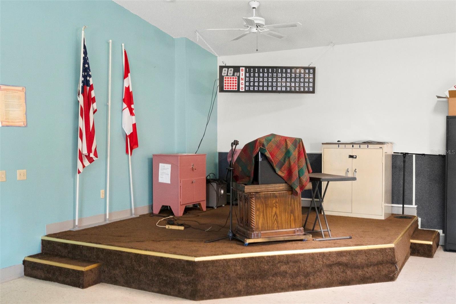 10220 WELLINGTON AVE, DADE CITY, FL, 33525