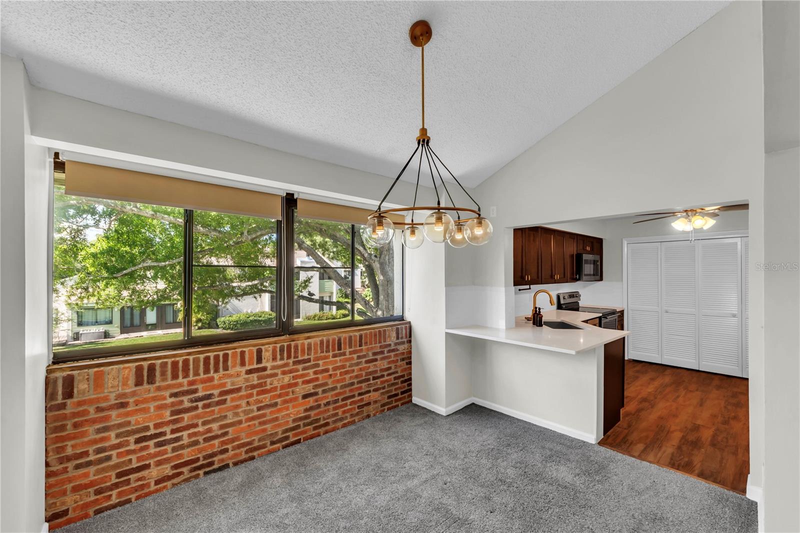 4114 PINELAKE LN #202, TAMPA, FL, 33618