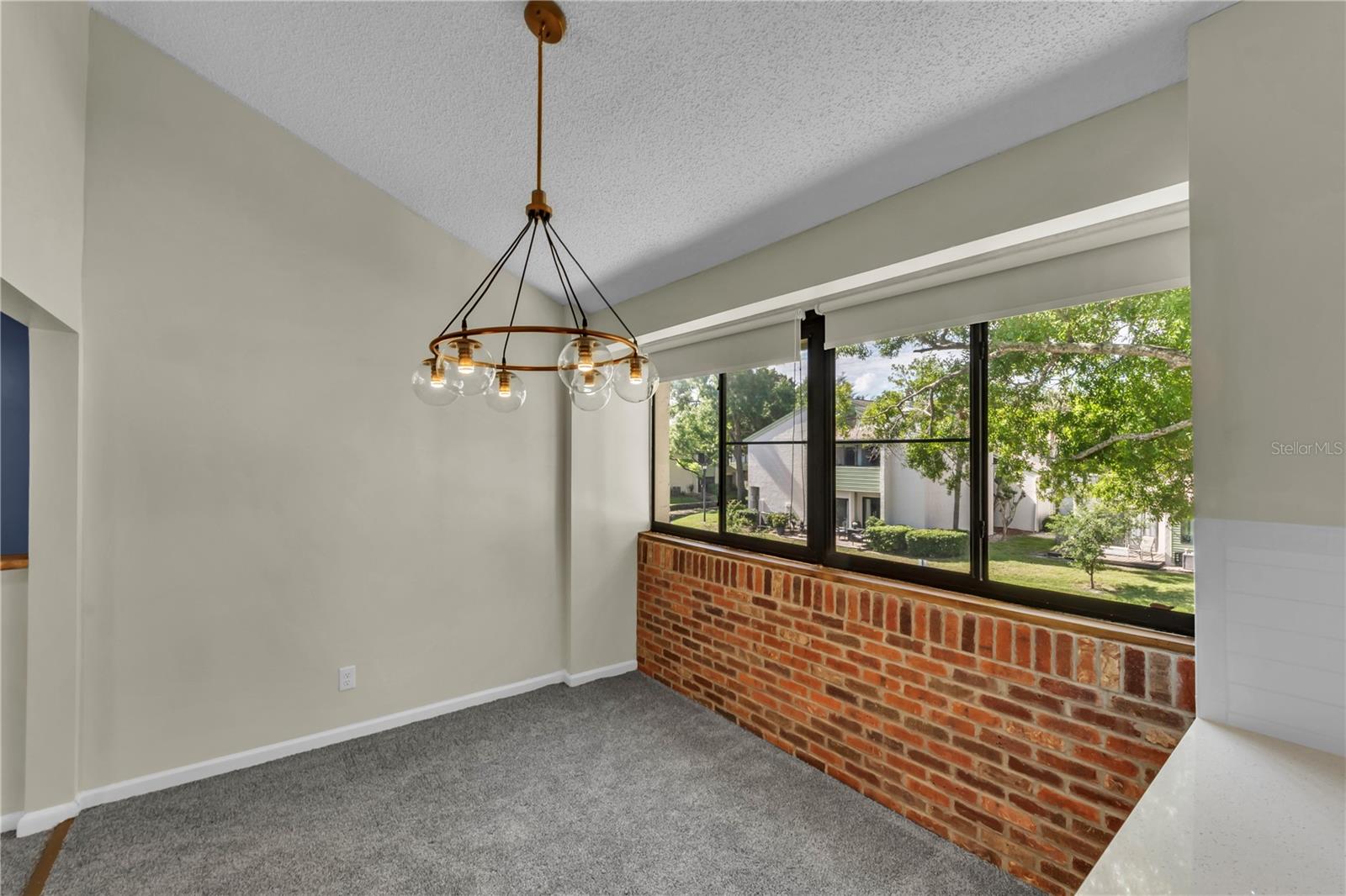 4114 PINELAKE LN #202, TAMPA, FL, 33618