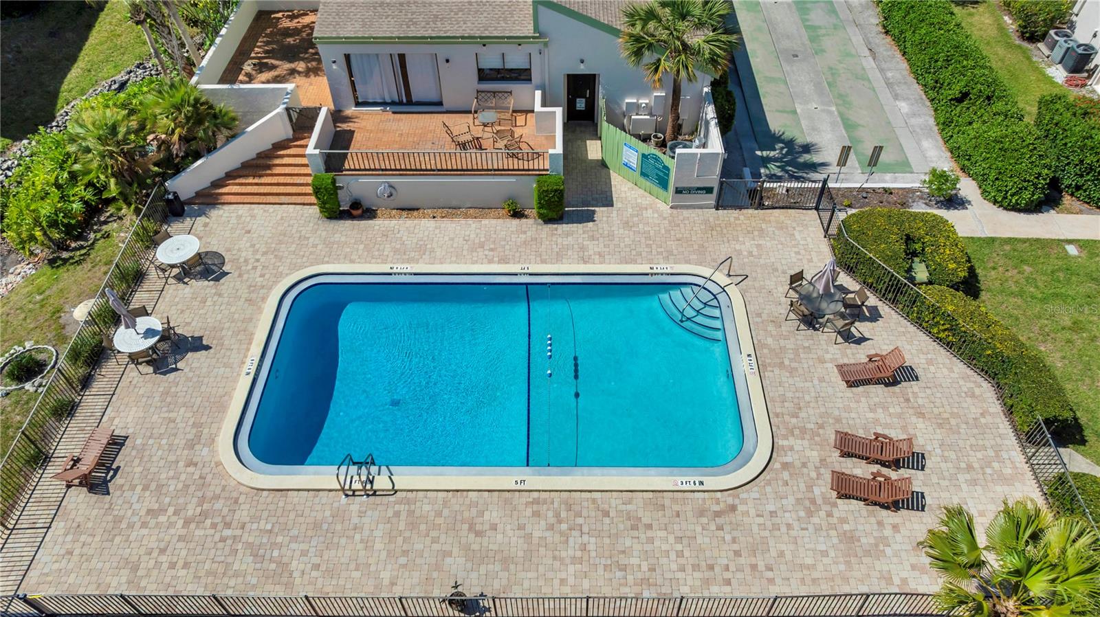 4114 PINELAKE LN #202, TAMPA, FL, 33618