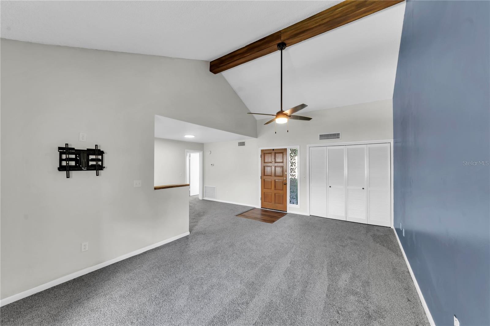 4114 PINELAKE LN #202, TAMPA, FL, 33618