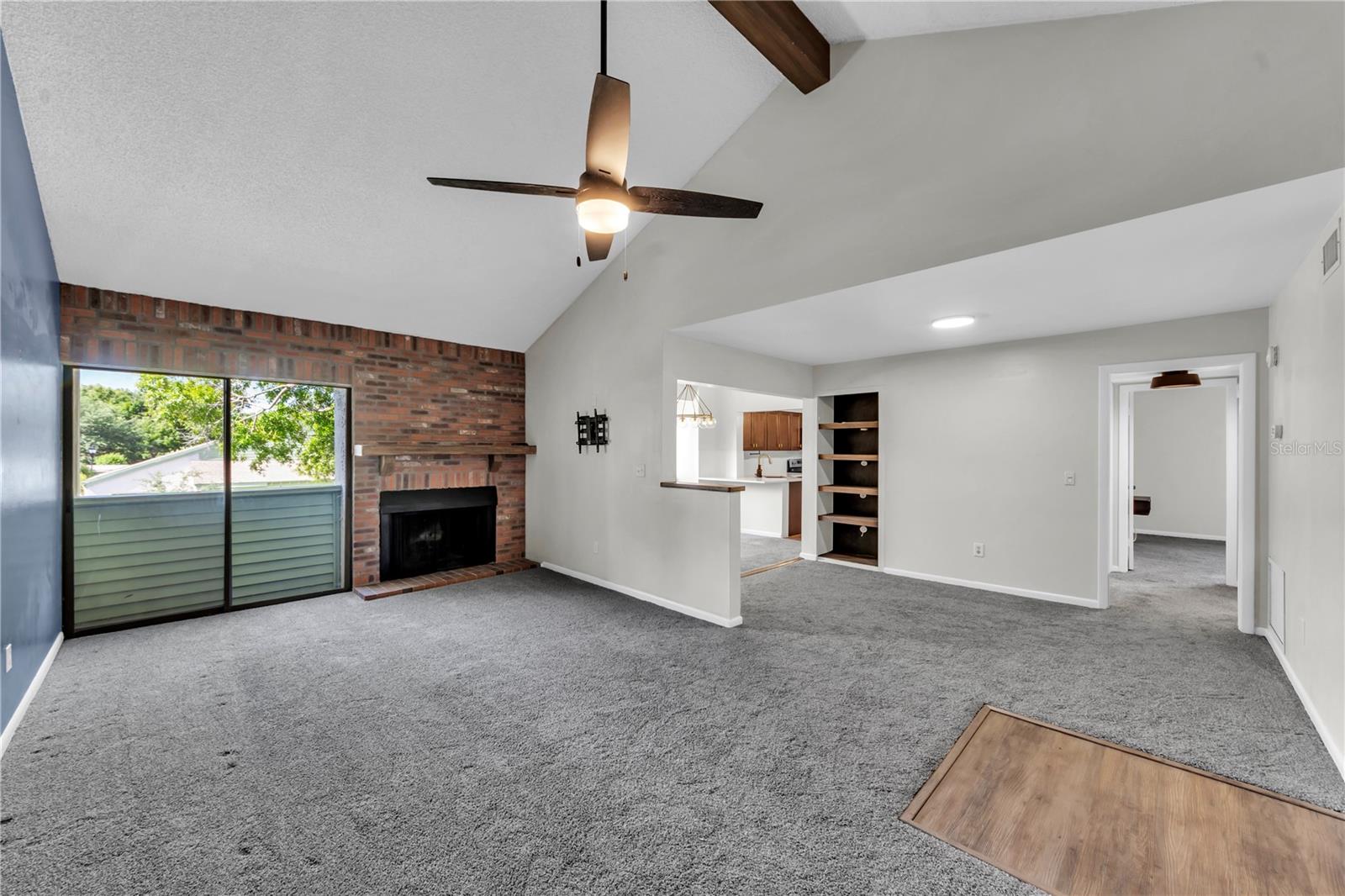 4114 PINELAKE LN #202, TAMPA, FL, 33618