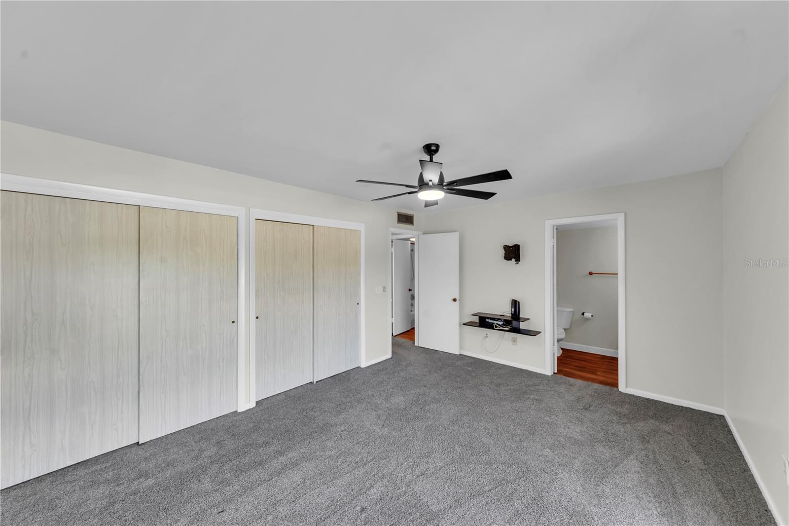 4114 PINELAKE LN #202, TAMPA, FL, 33618