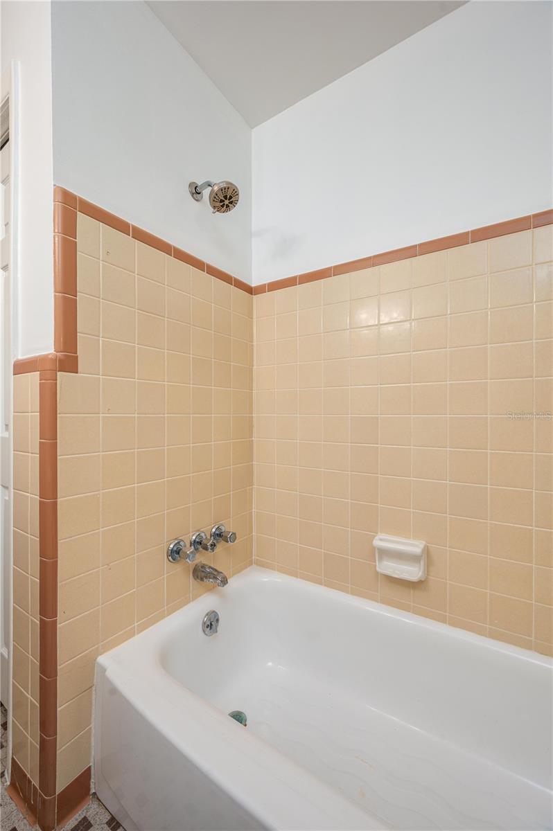2230 W HELEN CIR, BARTOW, FL, 33830