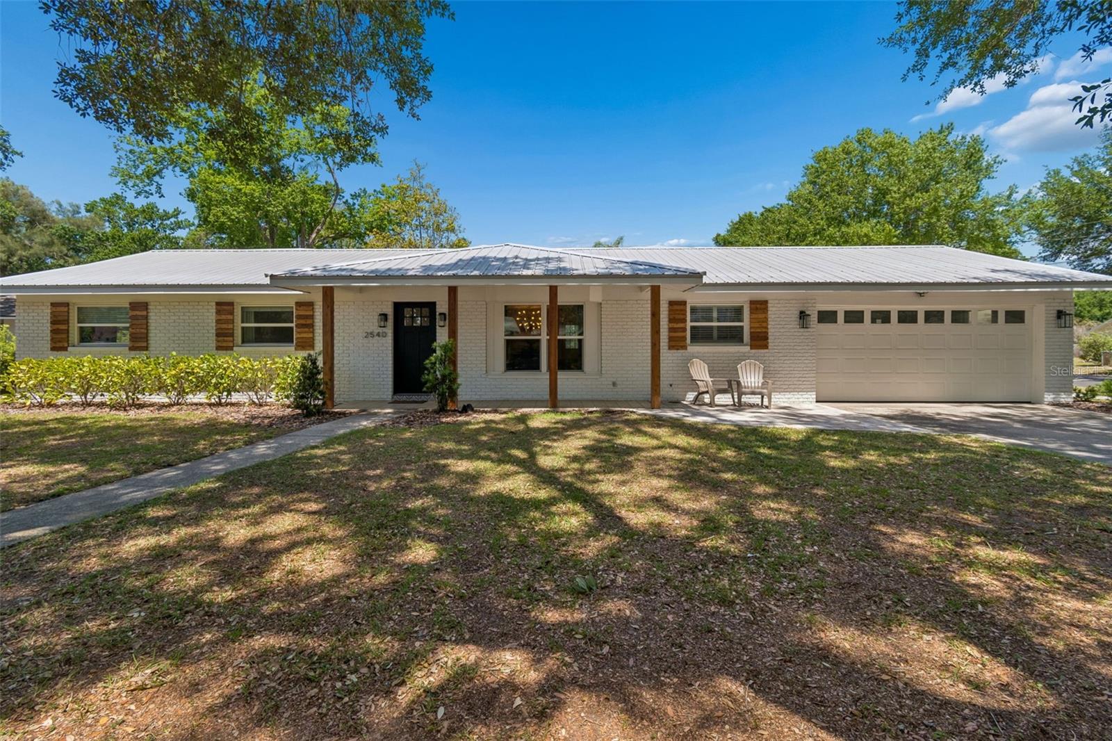 2540 LAKE ELLEN CIR, TAMPA, FL, 33618