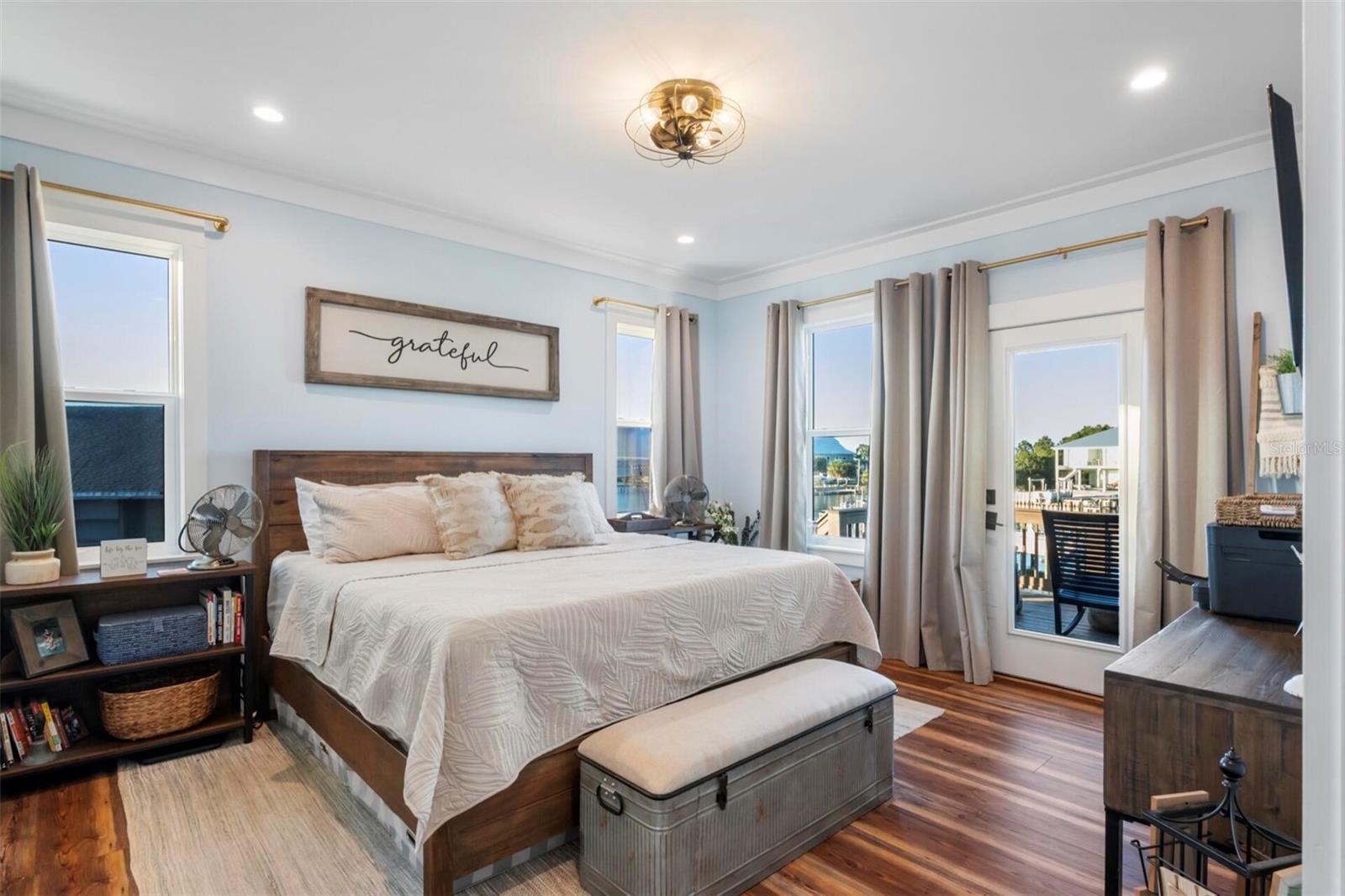 331 LAND ST, EASTPOINT, FL, 32328