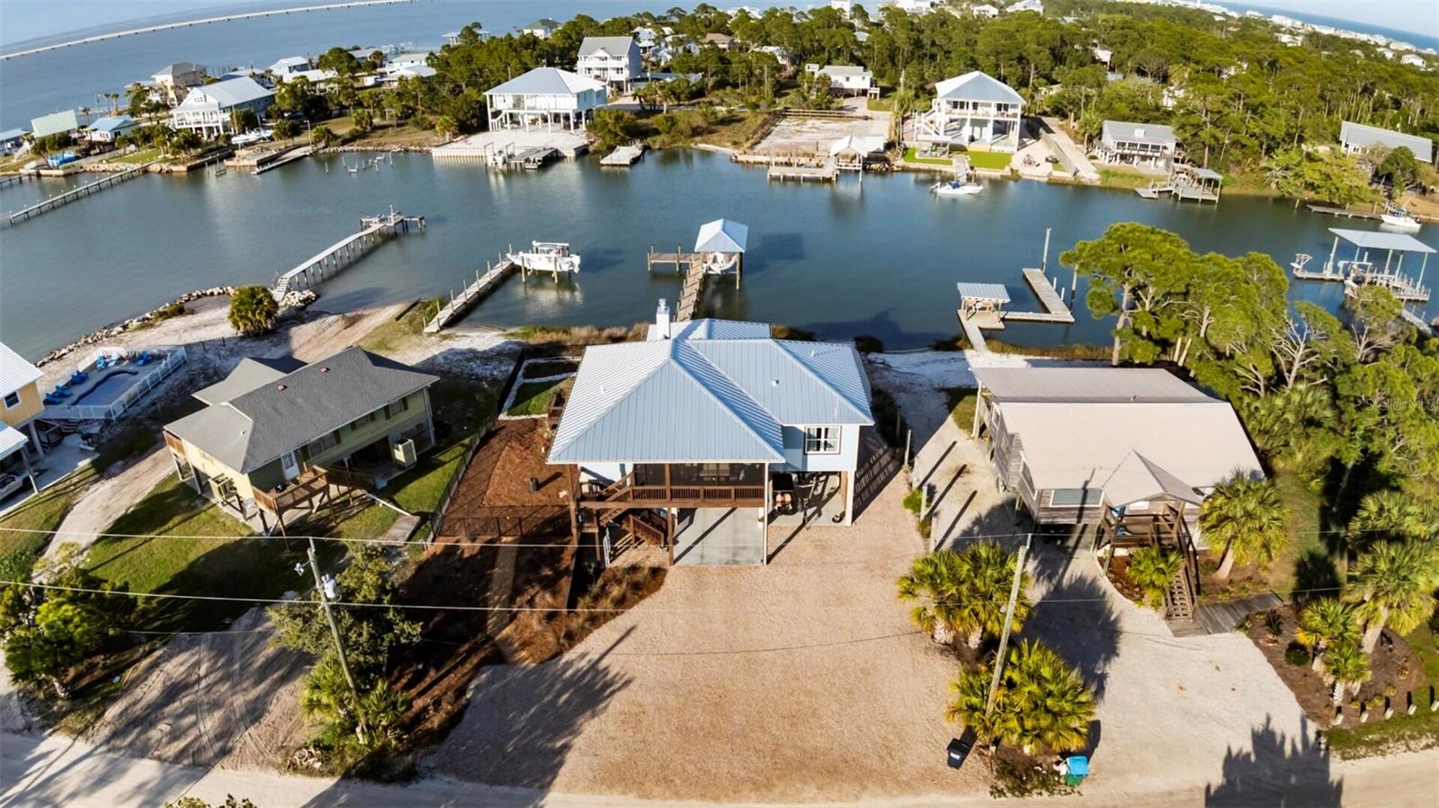 331 LAND ST, EASTPOINT, FL, 32328