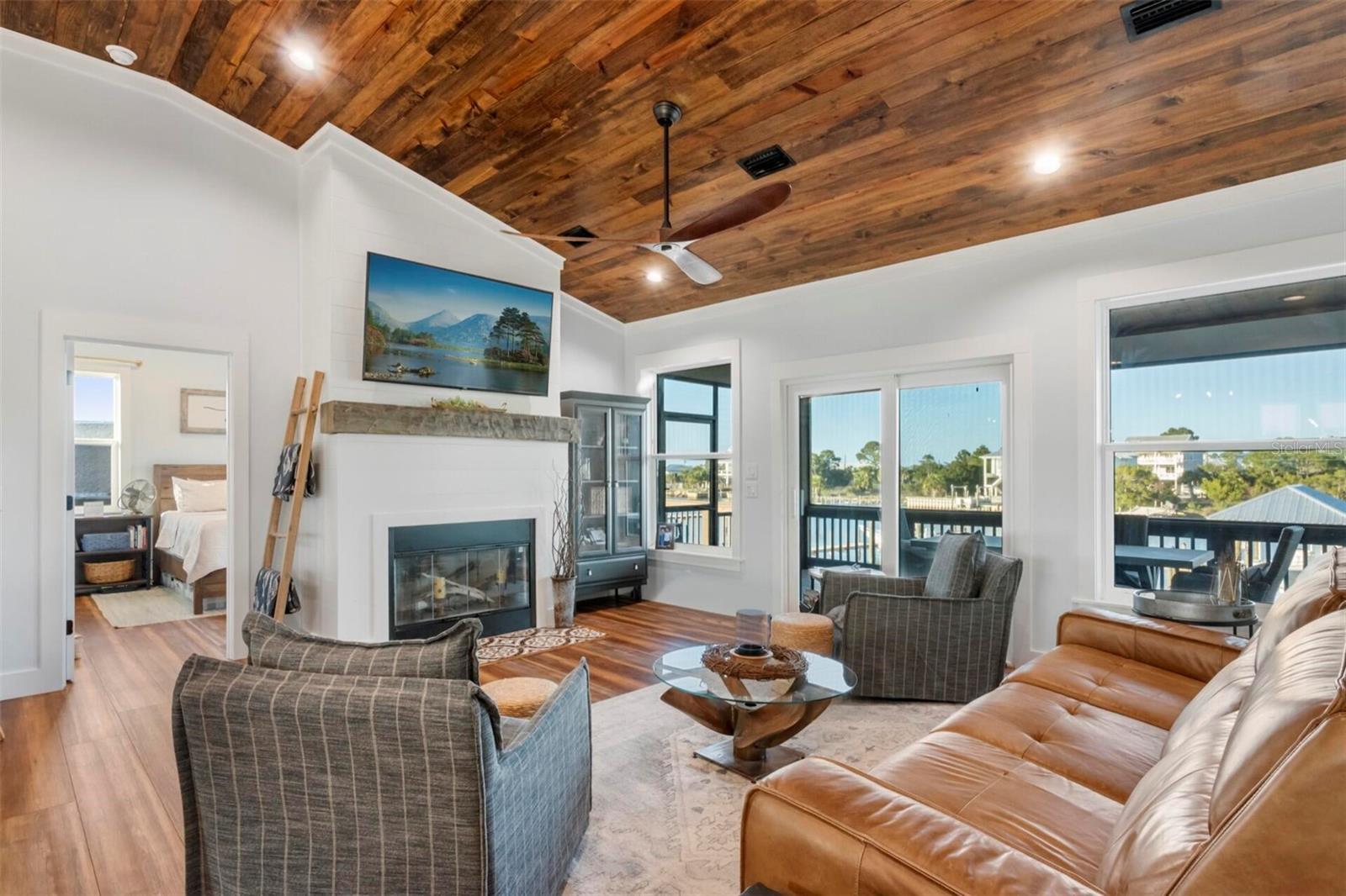 331 LAND ST, EASTPOINT, FL, 32328