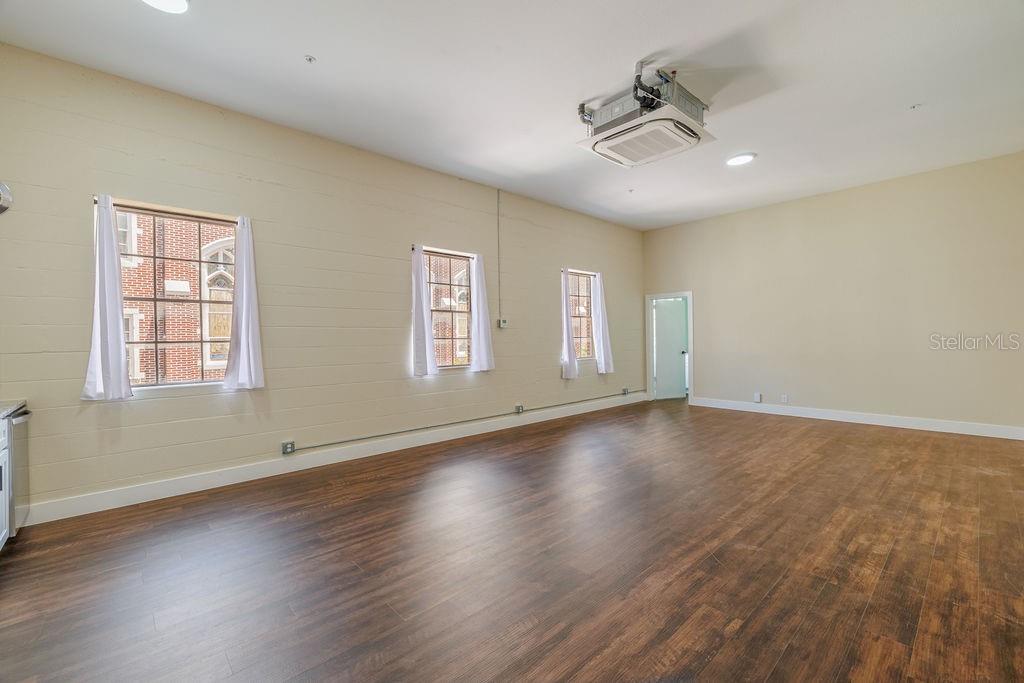 306 W WISCONSIN AVE #212, DELAND, FL, 32720