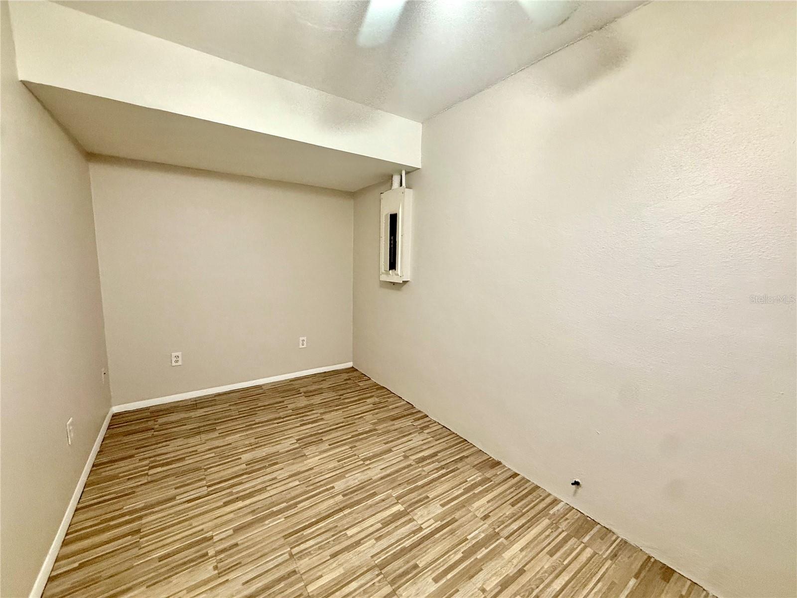 11222 CLAYRIDGE DR, TAMPA, FL, 33635