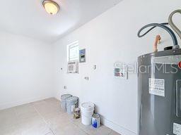 4305 WALLACE CIR, TAMPA, FL, 33611