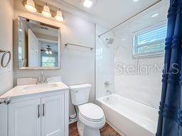 4305 WALLACE CIR, TAMPA, FL, 33611