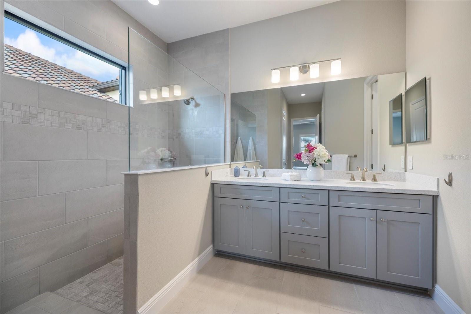 26821 WEISKOPF DR, ENGLEWOOD, FL, 34223