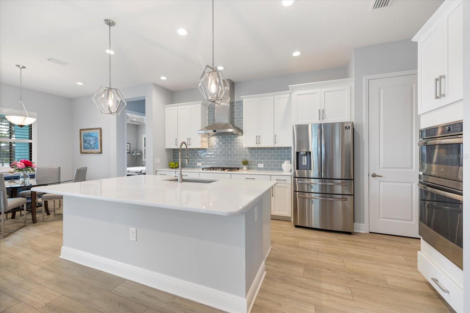 26821 WEISKOPF DR, ENGLEWOOD, FL, 34223