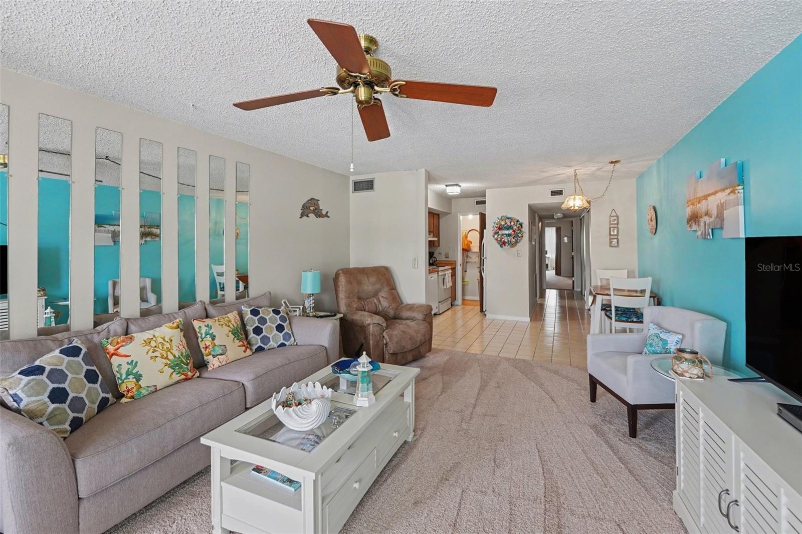 6400 46TH AVE N #214, KENNETH CITY, FL, 33709