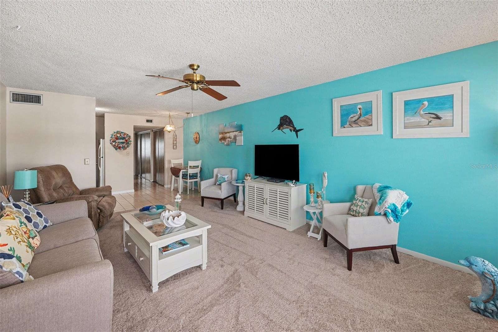 6400 46TH AVE N #214, KENNETH CITY, FL, 33709