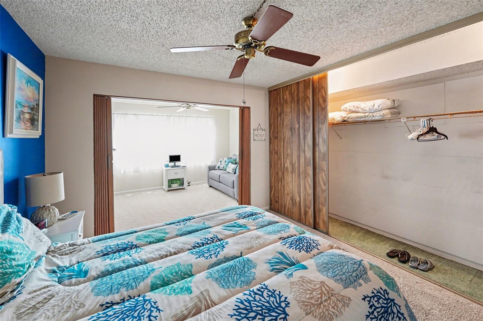 6400 46TH AVE N #214, KENNETH CITY, FL, 33709