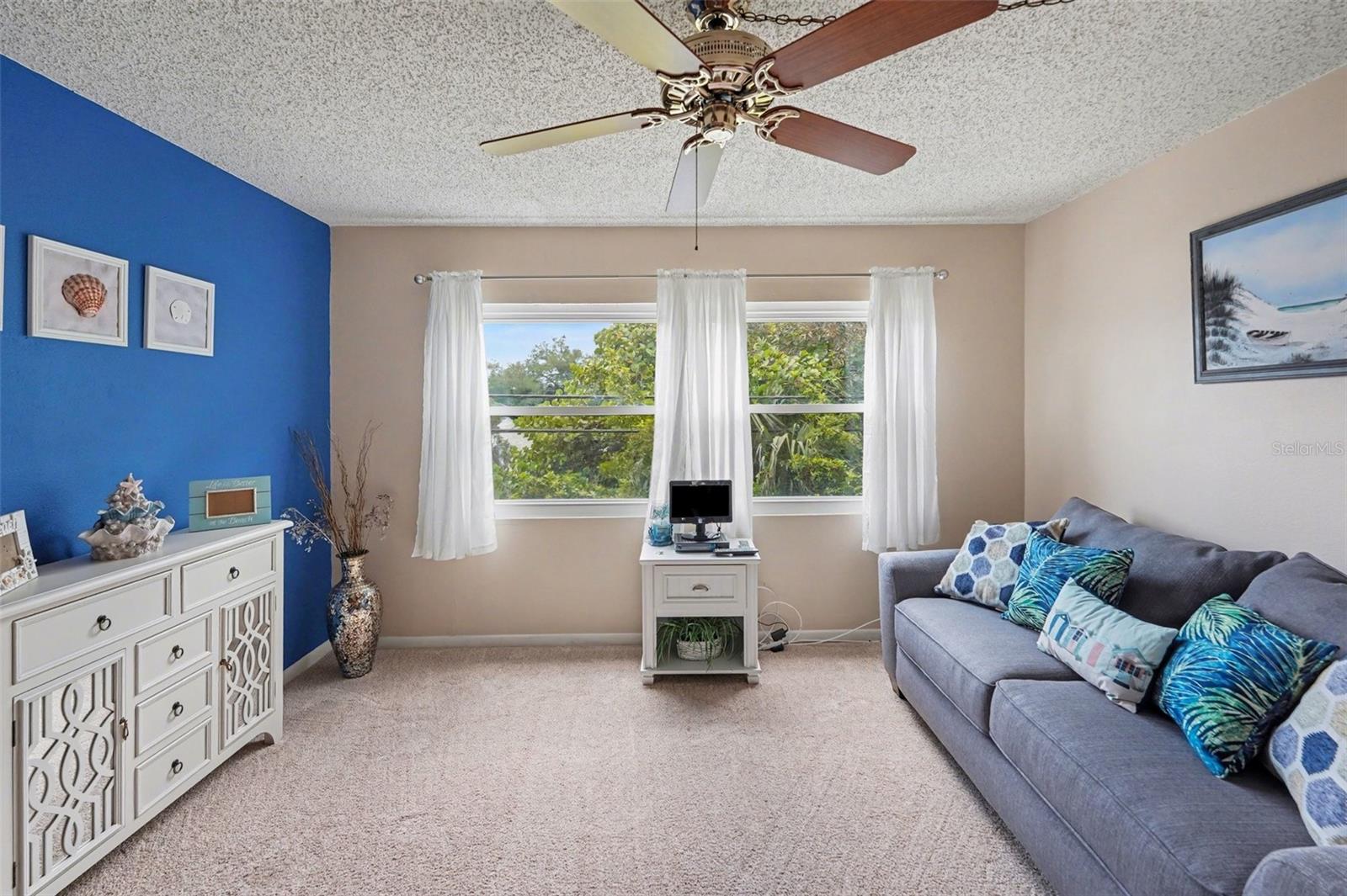 6400 46TH AVE N #214, KENNETH CITY, FL, 33709