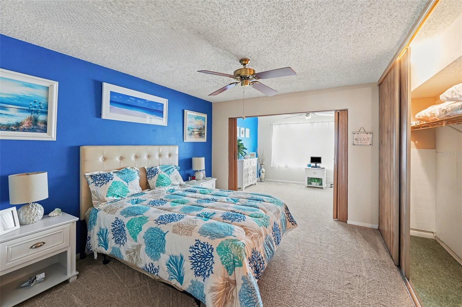 6400 46TH AVE N #214, KENNETH CITY, FL, 33709