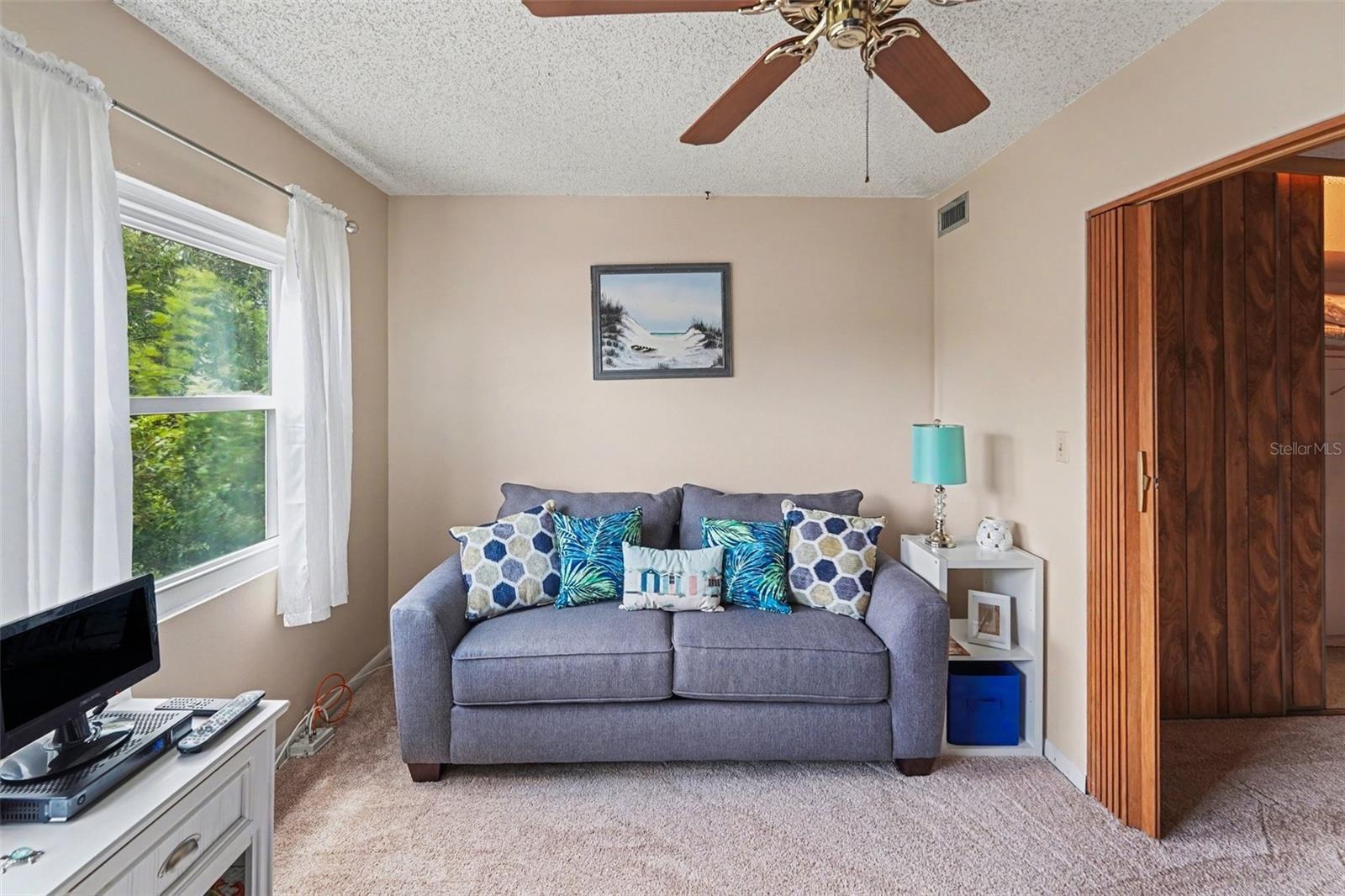 6400 46TH AVE N #214, KENNETH CITY, FL, 33709