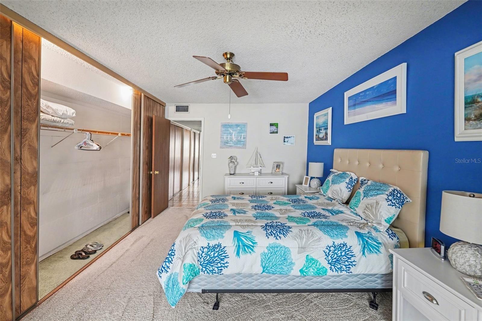 6400 46TH AVE N #214, KENNETH CITY, FL, 33709