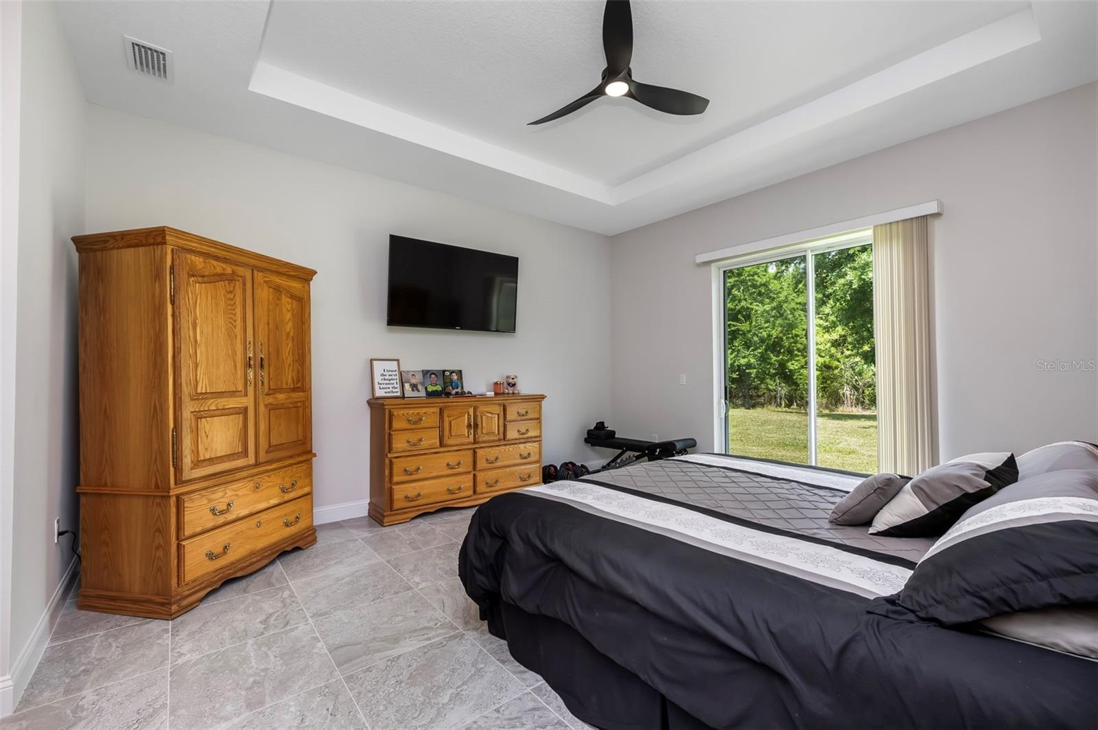 5 LAKESIDE PL E, PALM COAST, FL, 32137