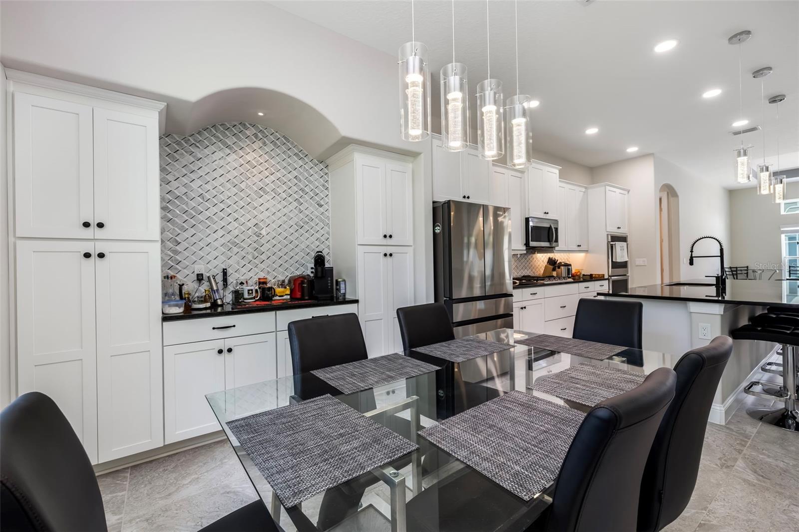 5 LAKESIDE PL E, PALM COAST, FL, 32137