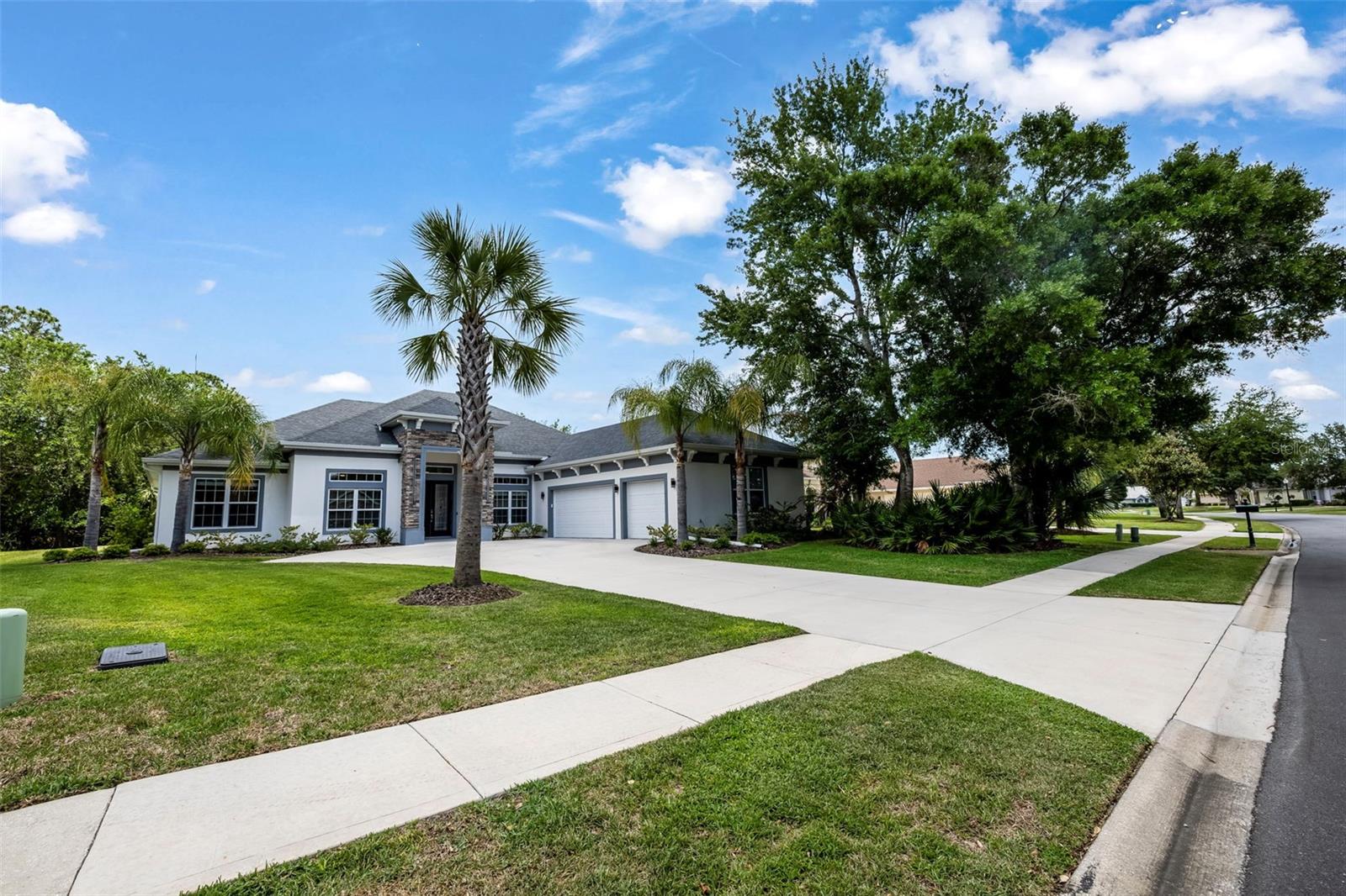 5 LAKESIDE PL E, PALM COAST, FL, 32137