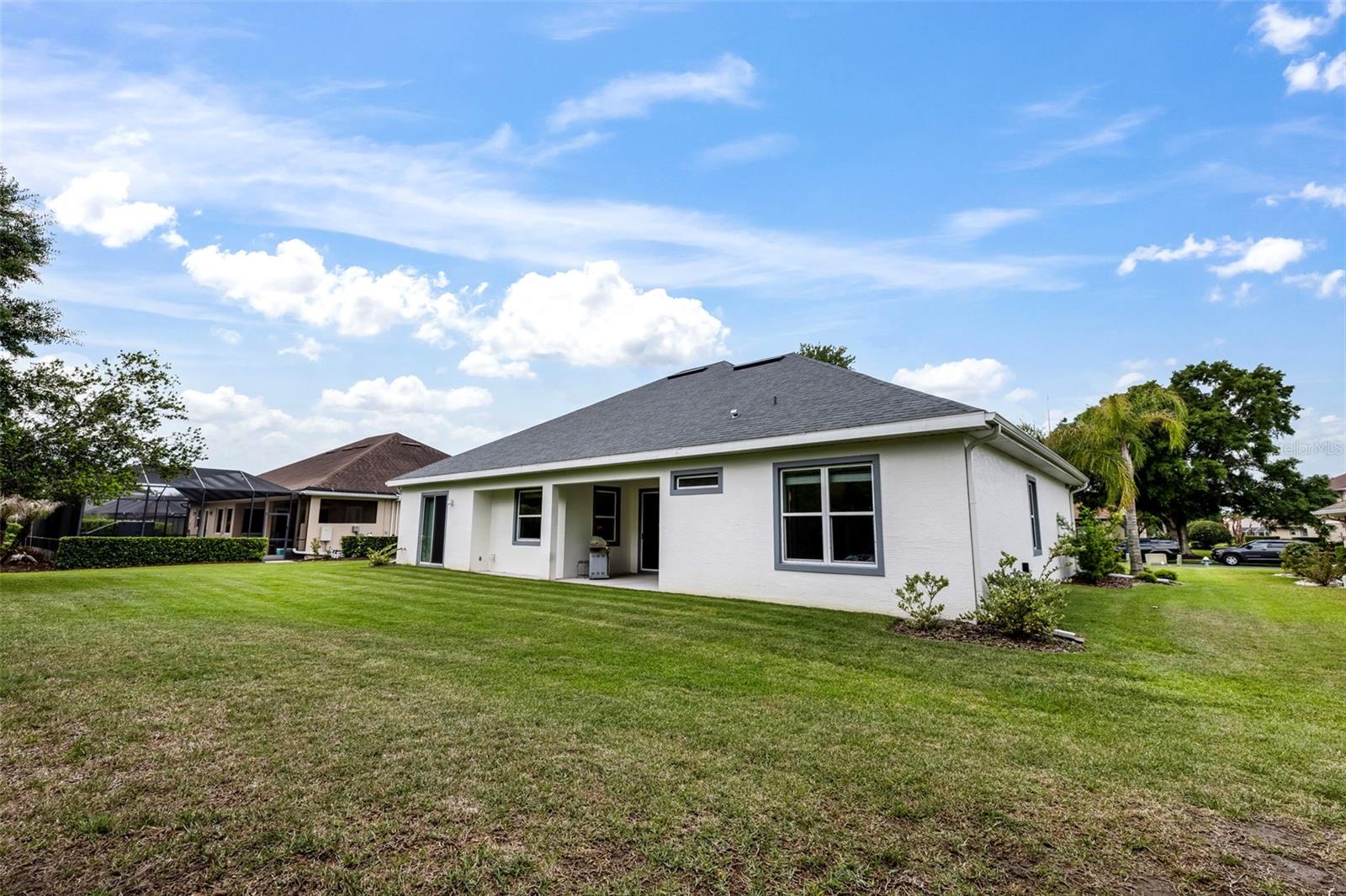 5 LAKESIDE PL E, PALM COAST, FL, 32137