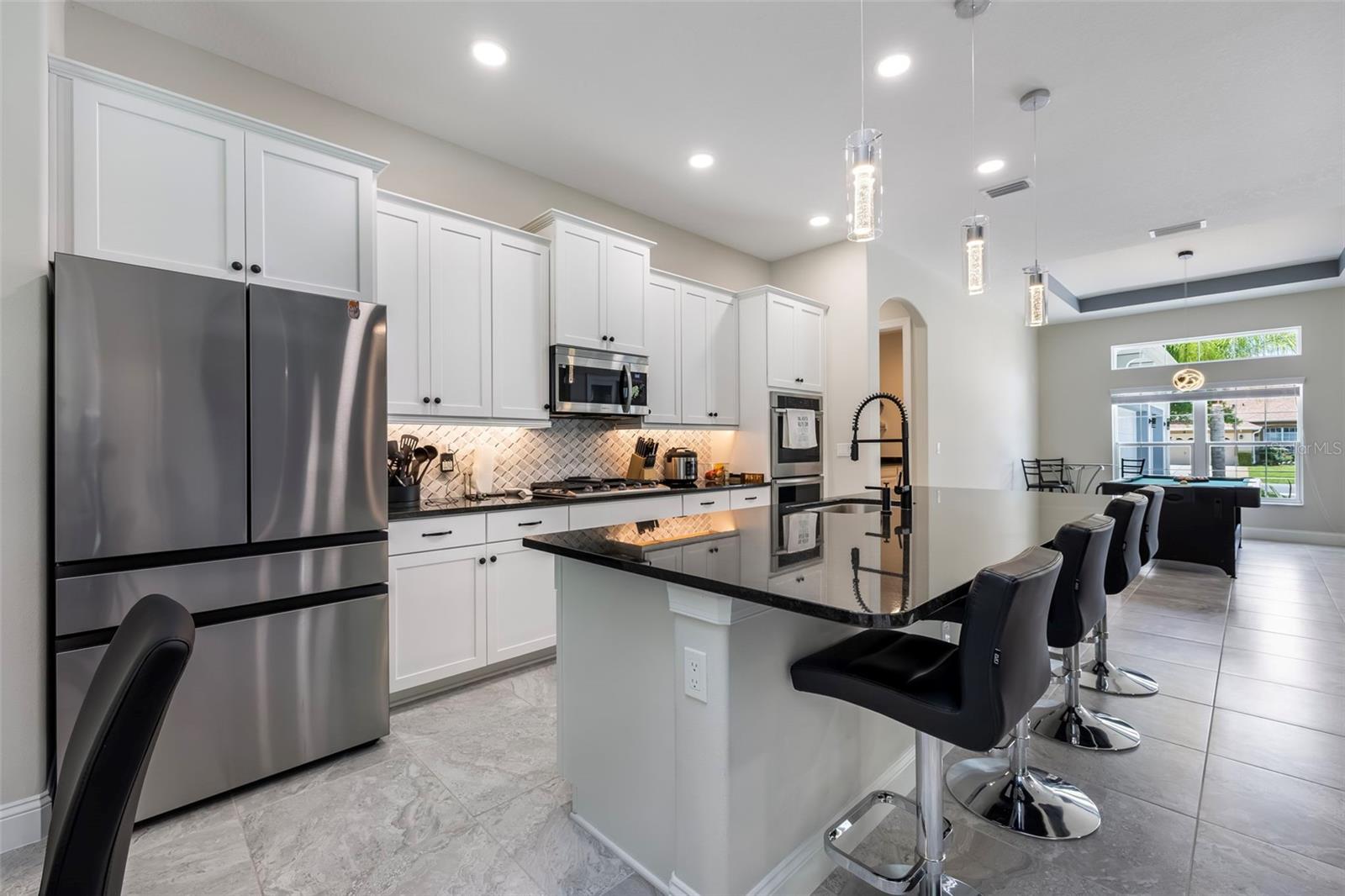 5 LAKESIDE PL E, PALM COAST, FL, 32137