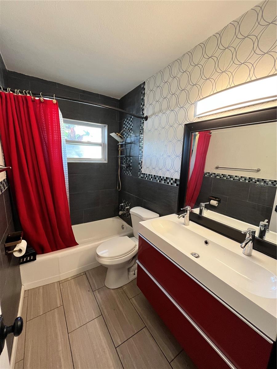 10980 104TH AVE, LARGO, FL, 33778