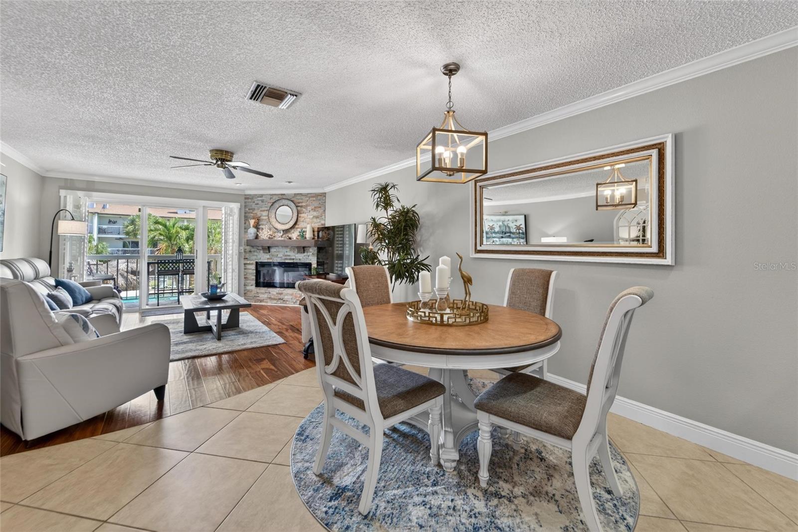 394 MADEIRA CIR, ST PETERSBURG, FL, 33715