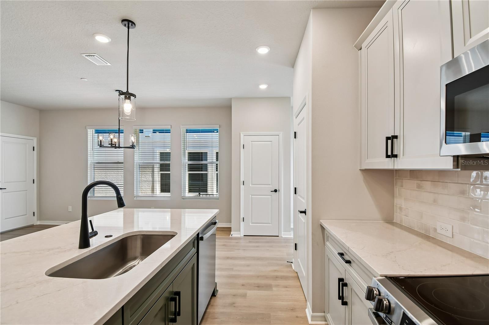 4337 ROUSH AVE, ORLANDO, FL, 32803