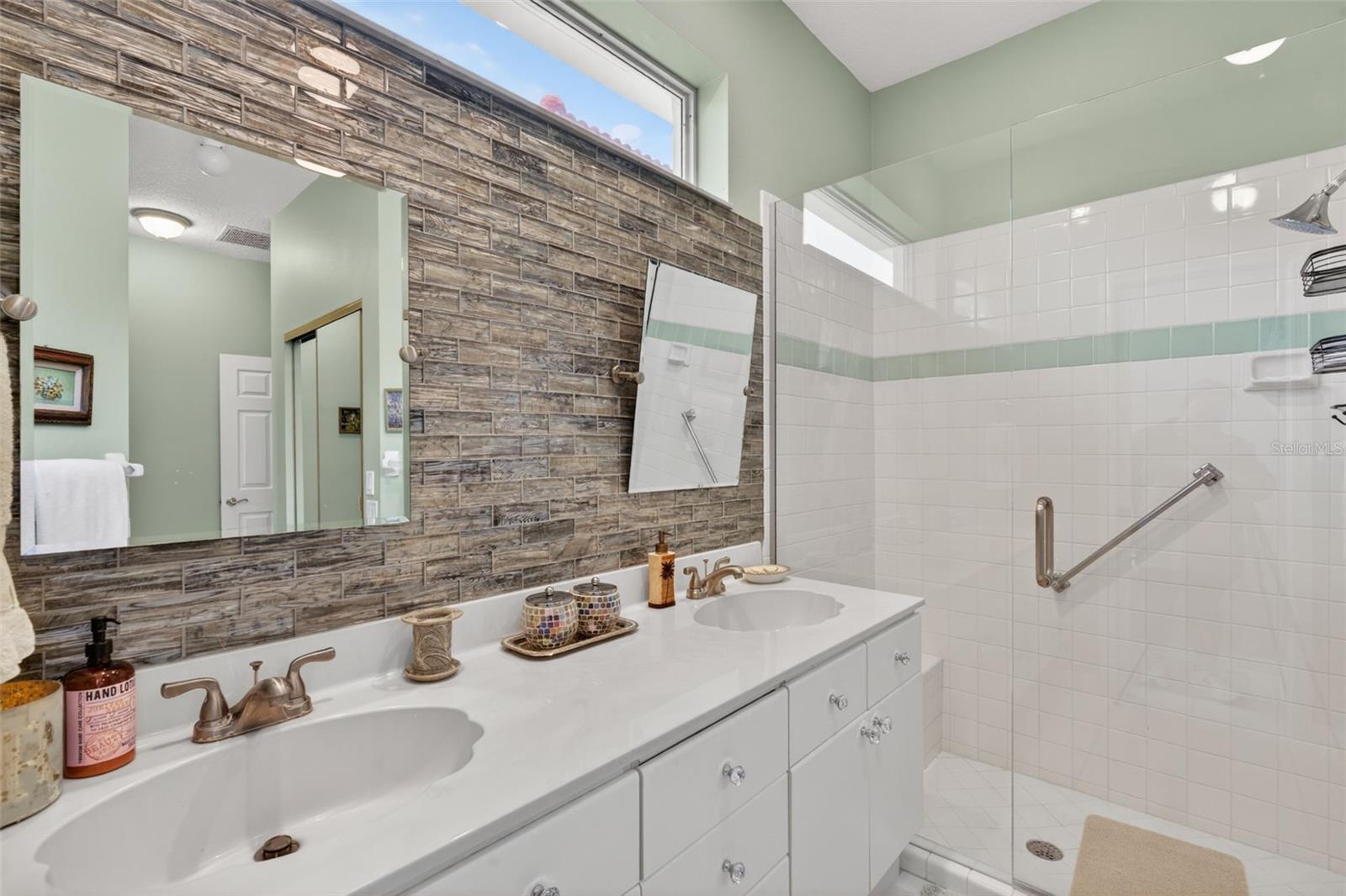 4266 SUMMERTREE RD, VENICE, FL, 34293