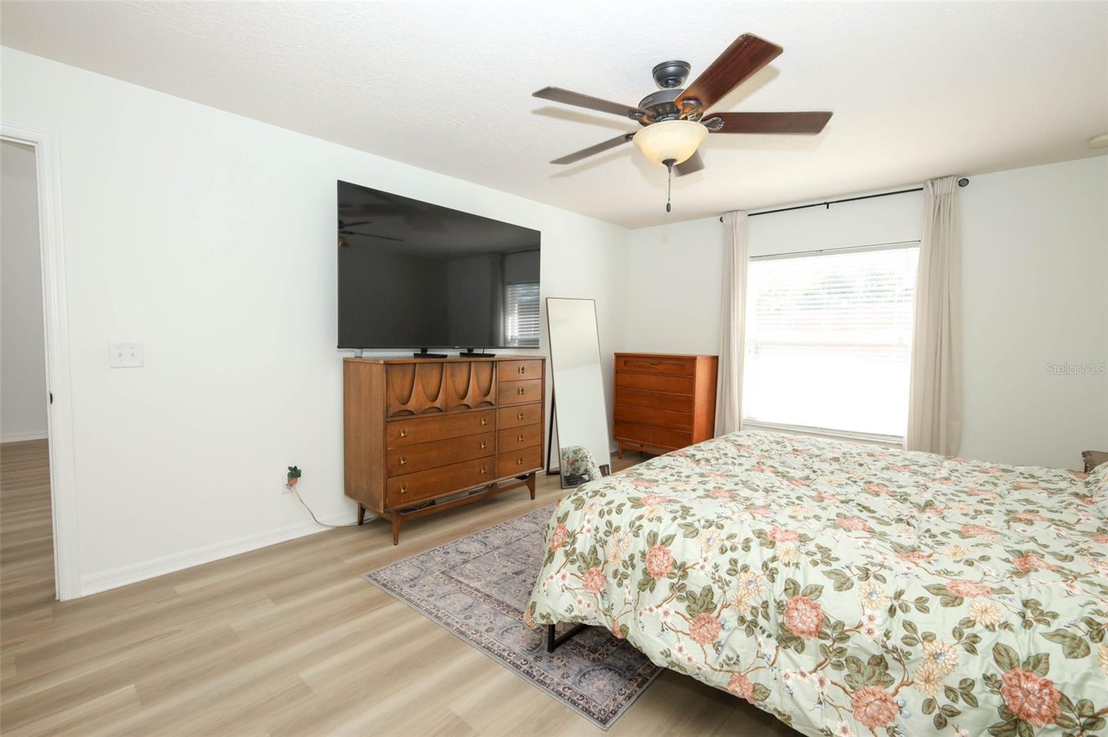 1032 BURLAND CIR, WINTER GARDEN, FL, 34787