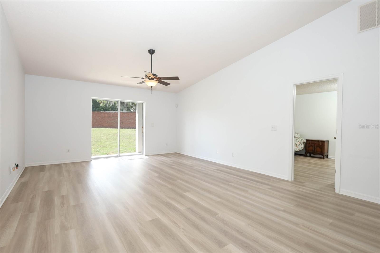 1032 BURLAND CIR, WINTER GARDEN, FL, 34787